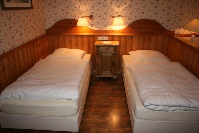 Hotel Meyer Kürten Habitación foto